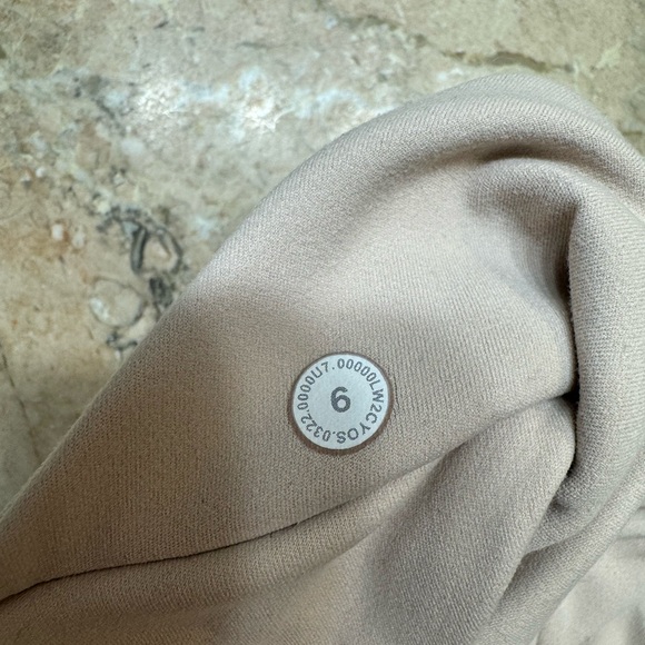 Lululemon Align Bra - Picture 3 of 3